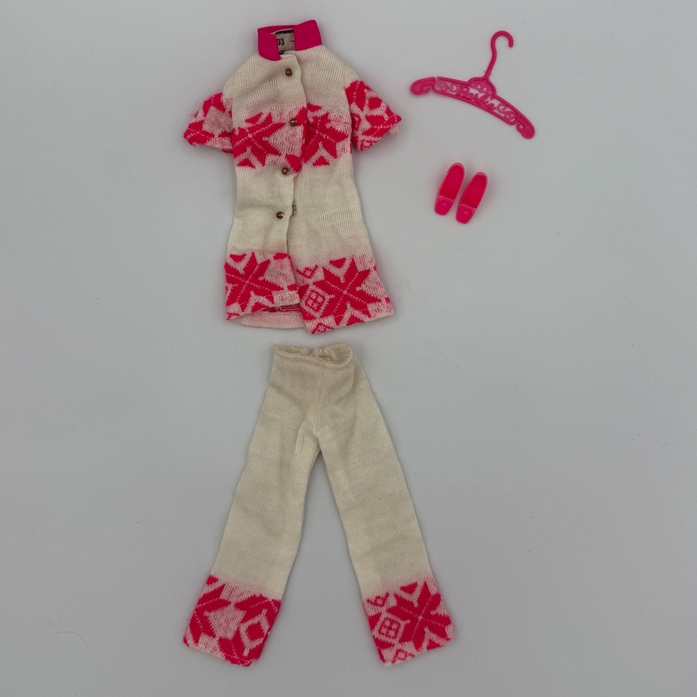 Vintage Barbie Outfit‎ FUN FLAKES #3412 White Pink Pants Jacket Shoes Hanger